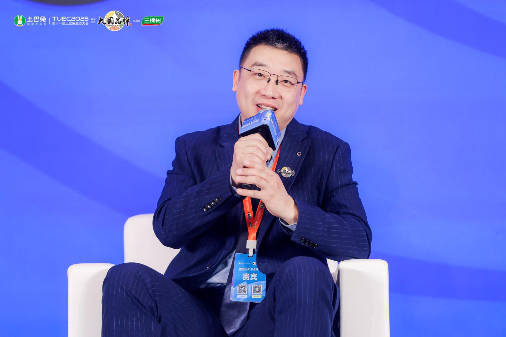  △《大国品牌》首席营销官 王昂杨