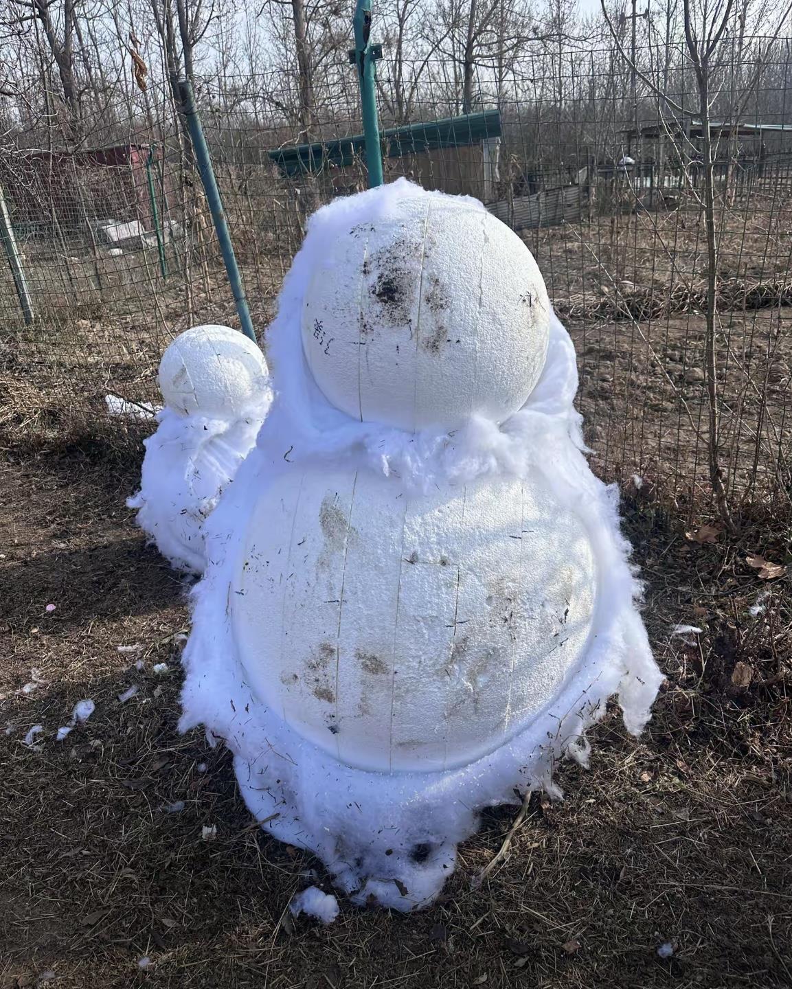 郑州梦幻雪乡因棉花造雪引发争议,园区停业整顿,恢复营业时间待定