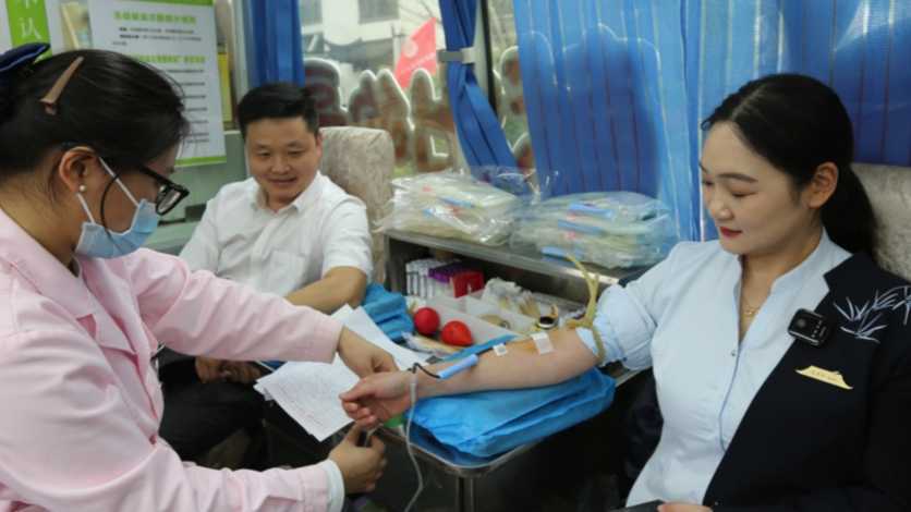 “我是第一个，热血沸腾！”襄州66家企业组团干了这件热血事