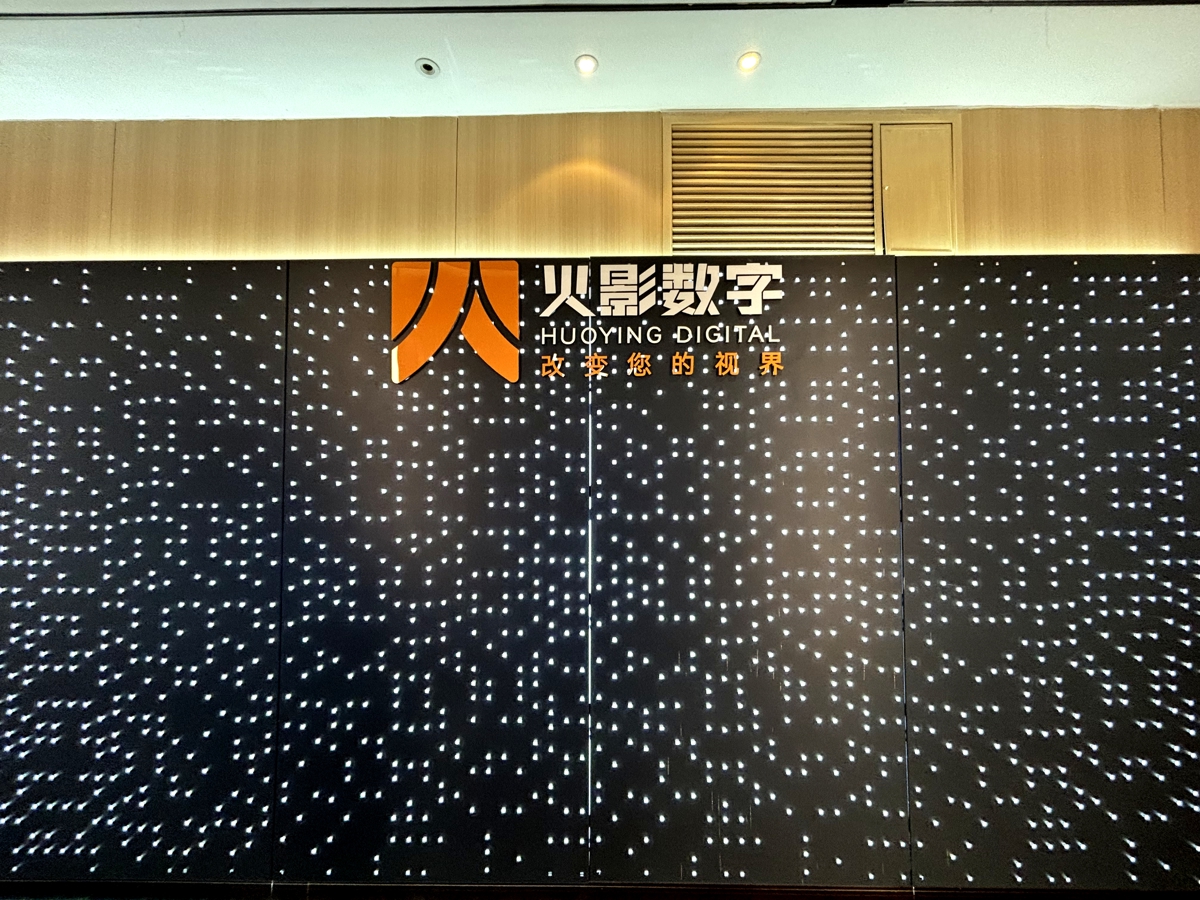 e2597fcec3ca44405bd7396f7d295be3.jpg