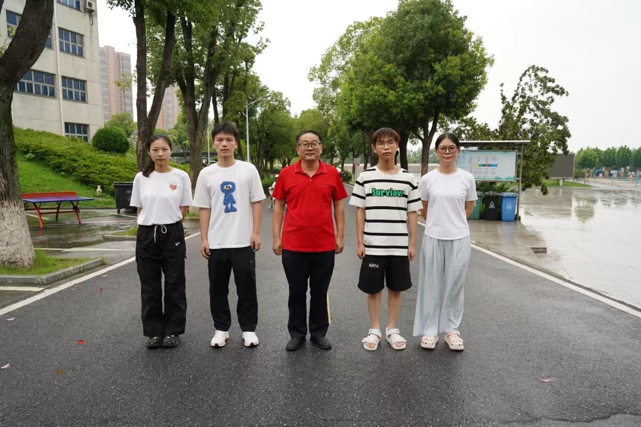 微信图片_20250626123854.jpg 微信图片_20250626123854.jpg