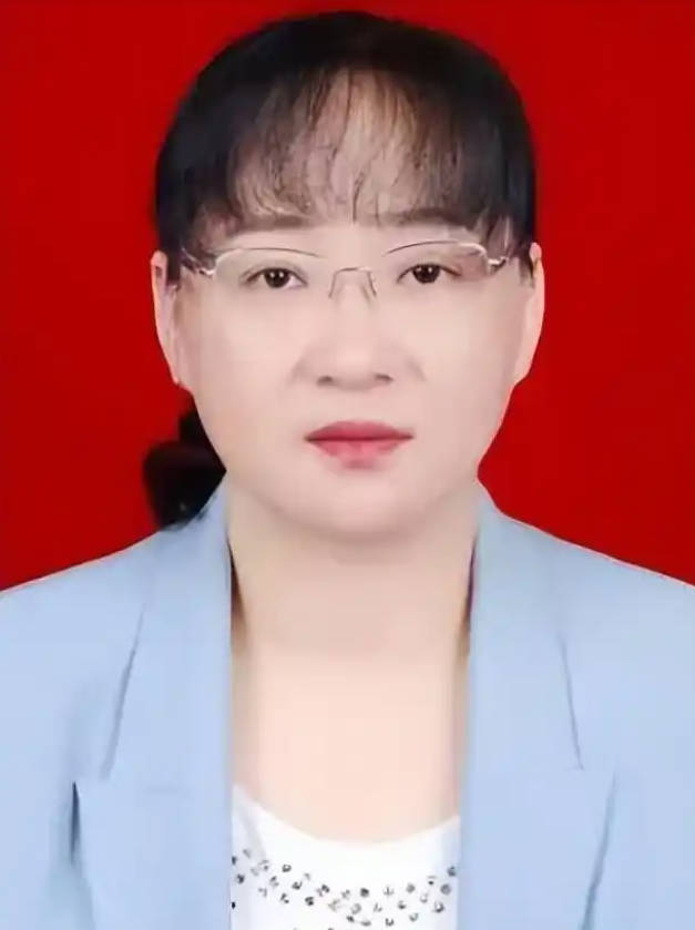 邓群 图片来源潇湘晨报.jpg