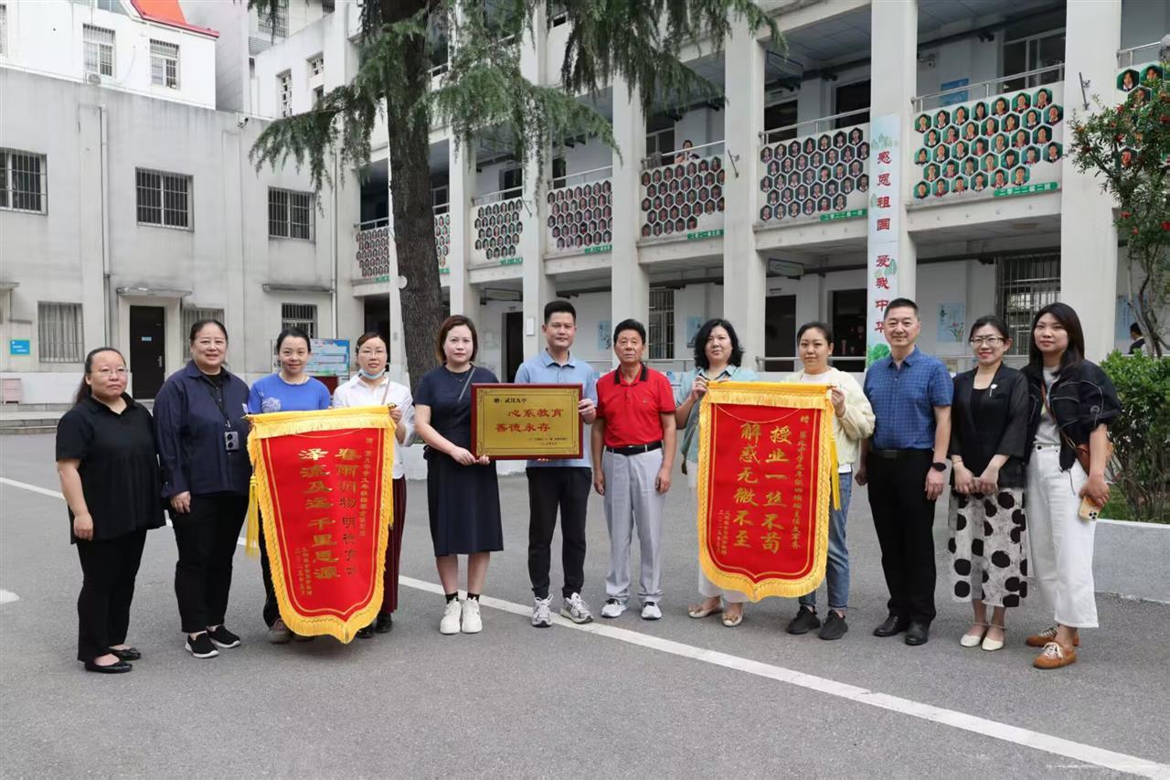 AF166BD7F008F2929F56C90FD09B4869.jpg AF166BD7F008F2929F56C90FD09B4869.jpg