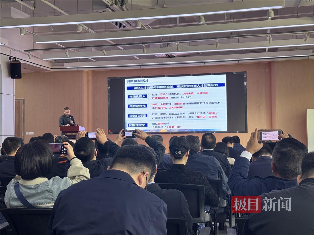 741ae56143a1a4cdc31292d8e051acc.jpg 741ae56143a1a4cdc31292d8e051acc.jpg