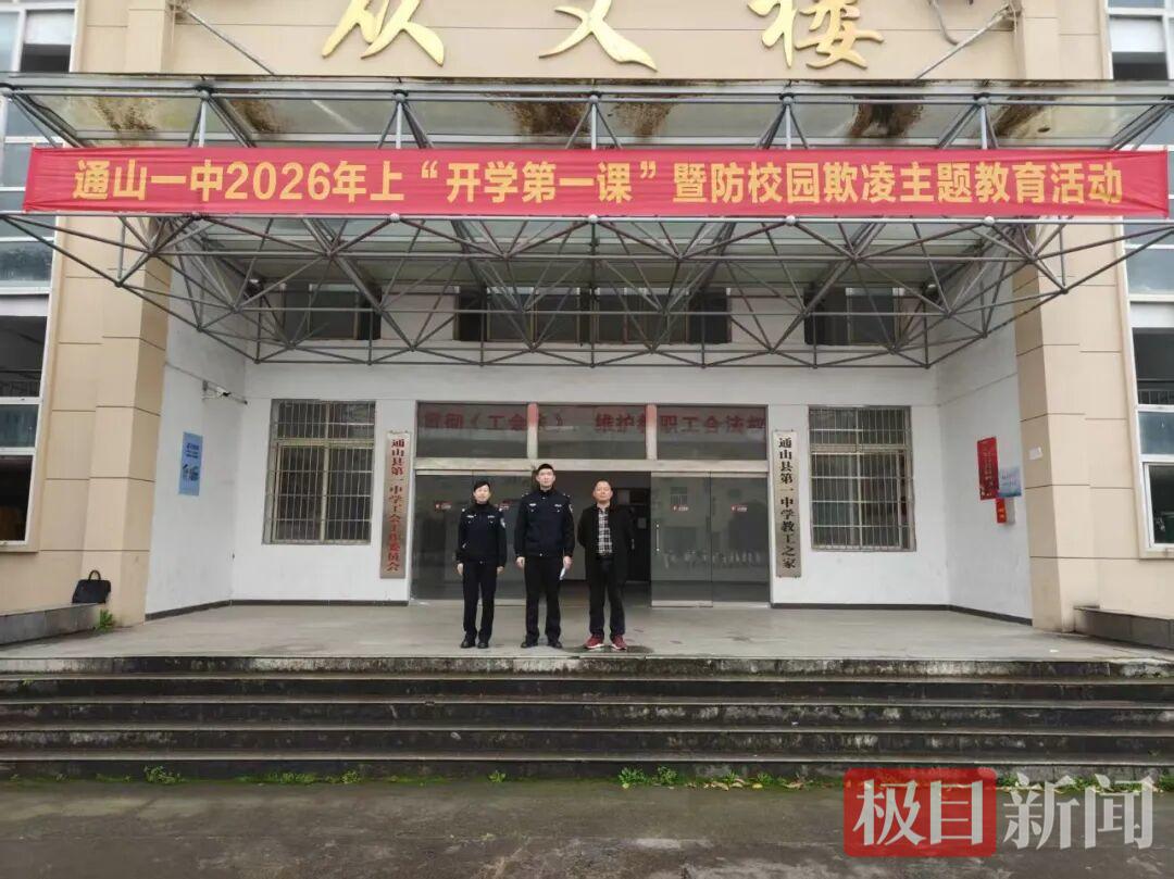 29E8CF5CAC219FB2F15895AD7345F766.jpg 29E8CF5CAC219FB2F15895AD7345F766.jpg