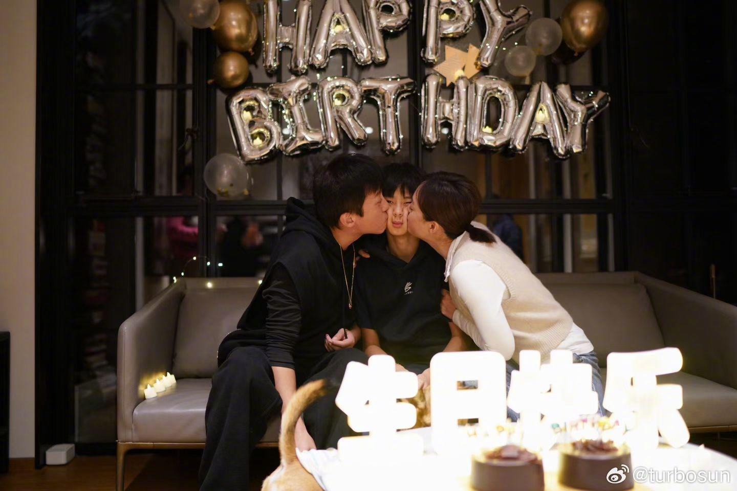 03cfc8a7e17faa0639d5149997abe953.jpg 孙俪发文为14岁儿子庆生,邓超边看边哭,“看一半看不清了”