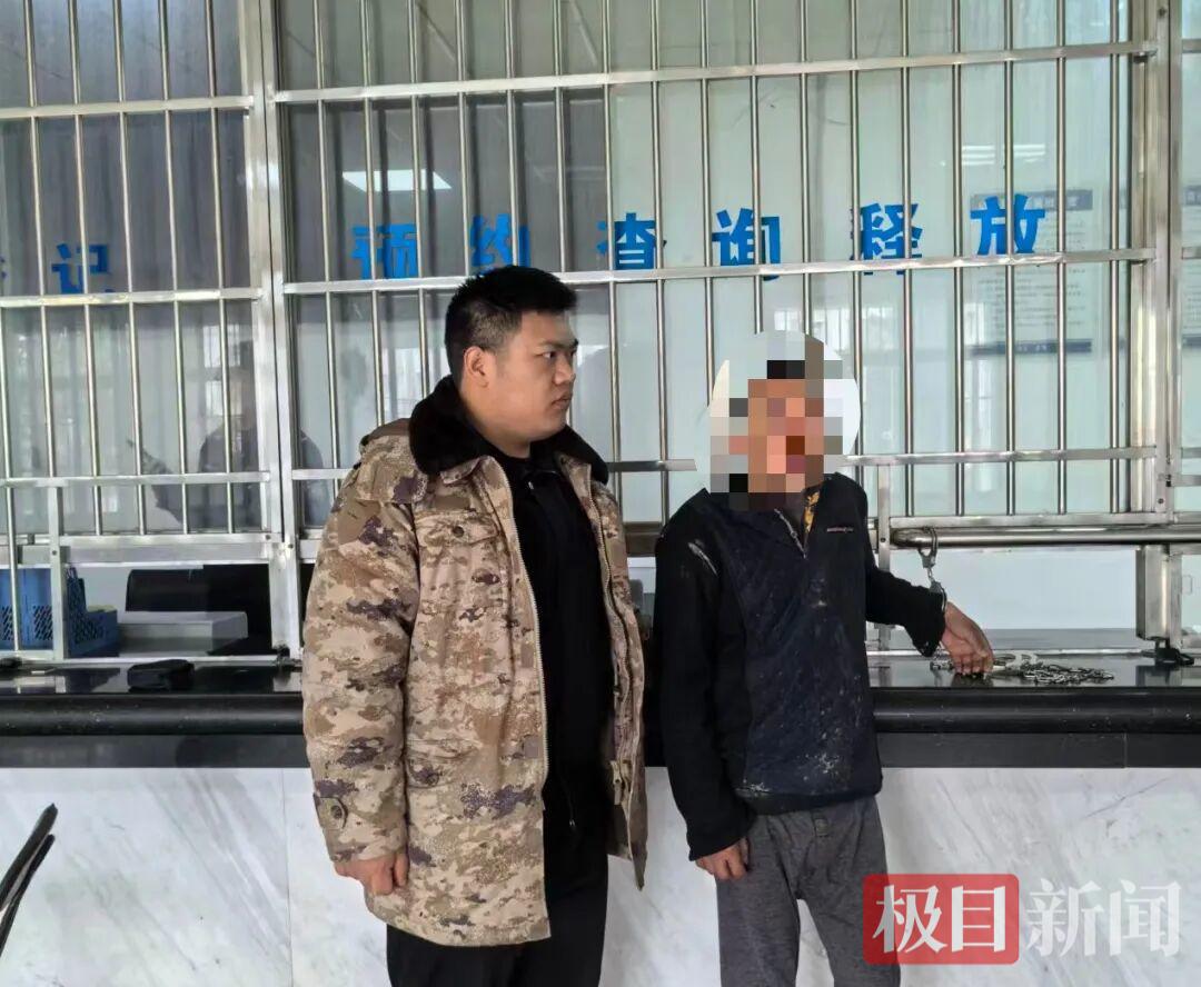 EE8417CBFD90017ADC5E758814CE42CF.jpg EE8417CBFD90017ADC5E758814CE42CF.jpg