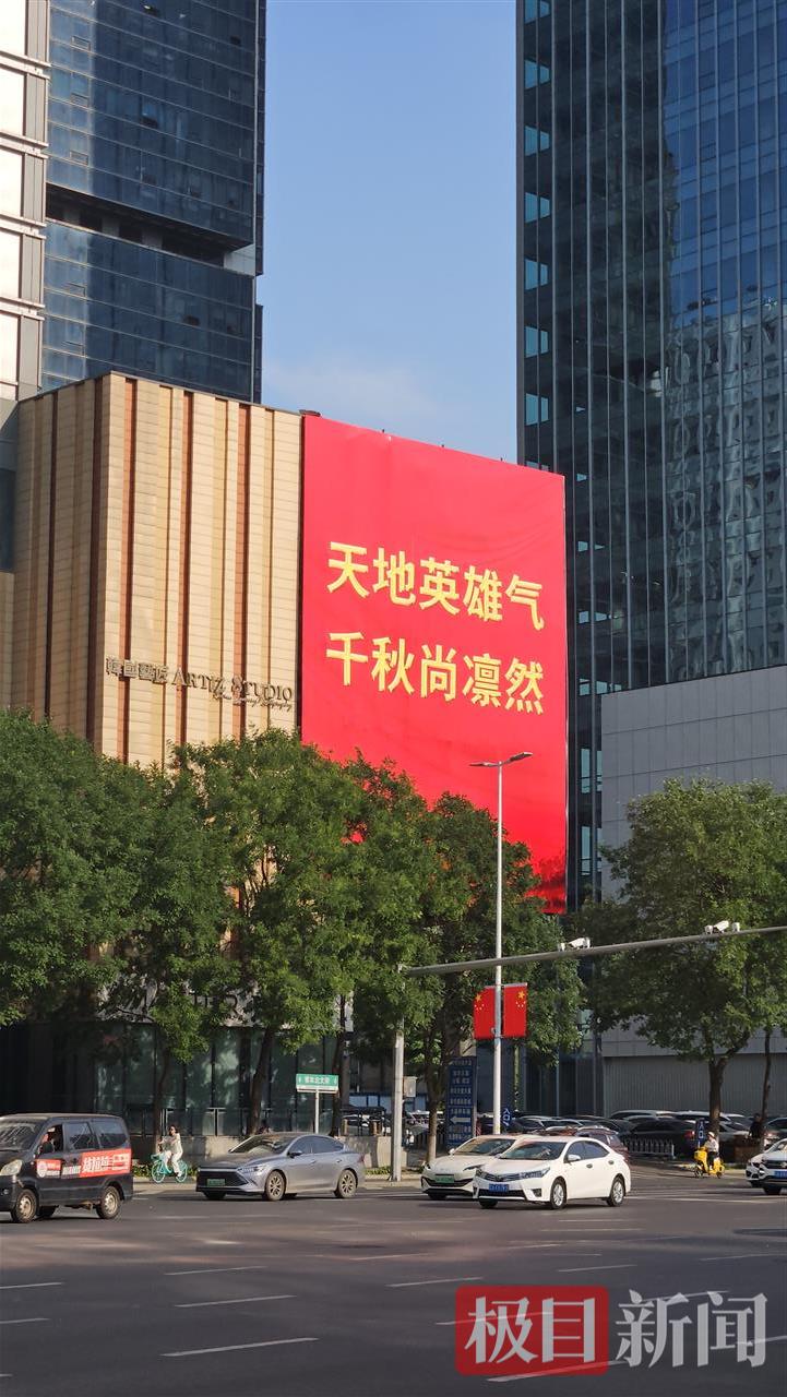 823CB57F69F0522EBA10030EC4153C53.jpg 823CB57F69F0522EBA10030EC4153C53.jpg