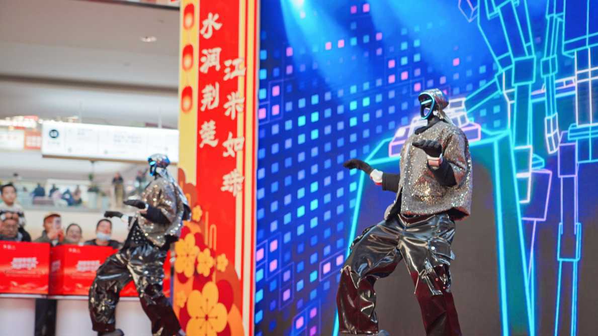 24家企业携200余款好物集结！2026江汉大米新春年货节燃动江城