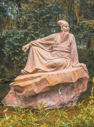 四川眉山三苏祠苏轼塑像.石耀臣摄(影像中国)