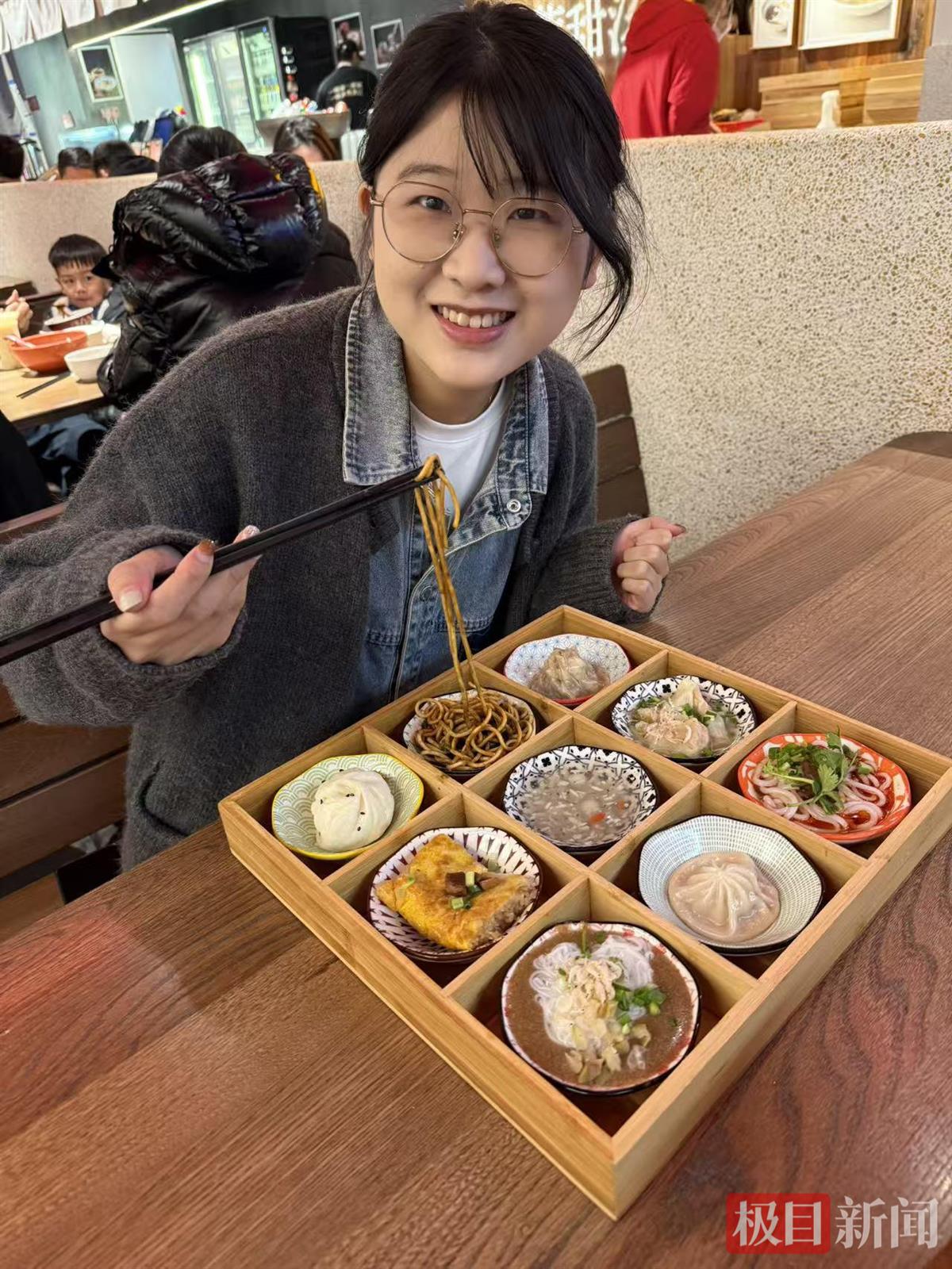 九宫格1.jpg 九宫格1.jpg