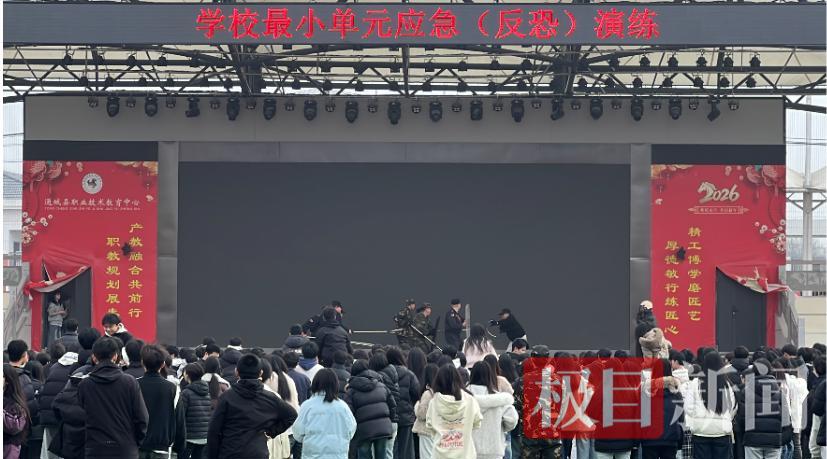 6AC8D77B68E938EC1100BFB099D09137.png 6AC8D77B68E938EC1100BFB099D09137.png