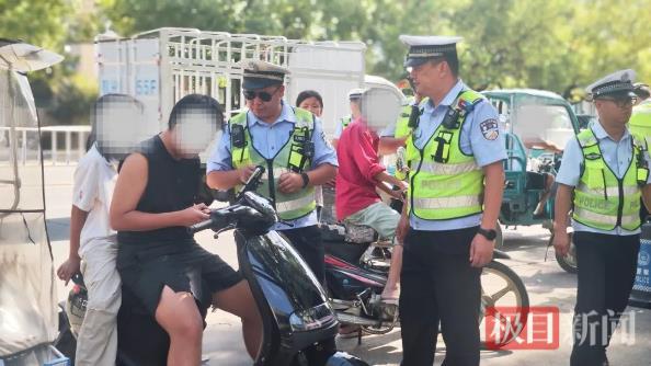 3DF33D79458973F6B3F5799294EBF95B.png 3DF33D79458973F6B3F5799294EBF95B.png