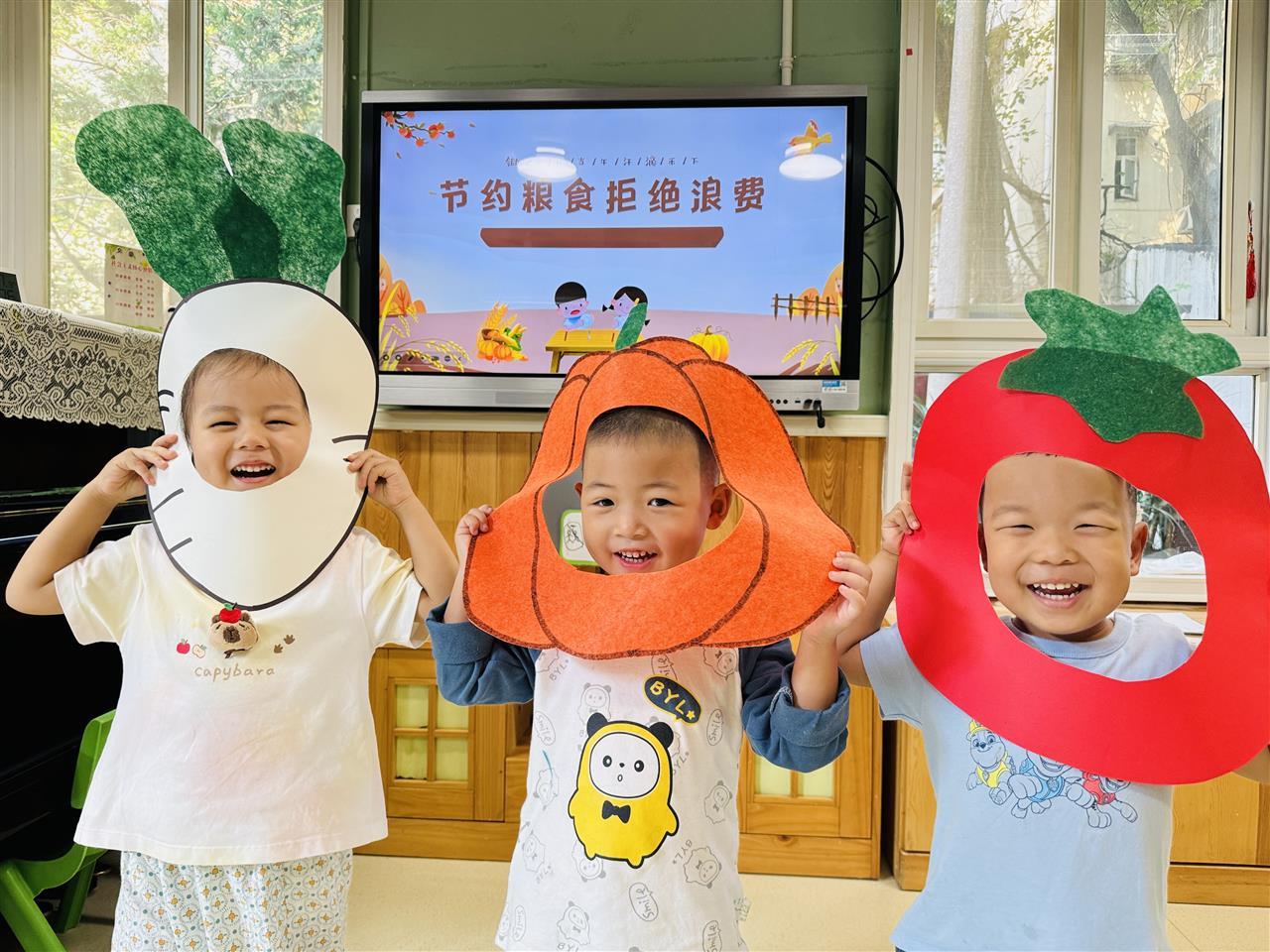 食物头饰萌翻了.jpg 食物头饰萌翻了.jpg