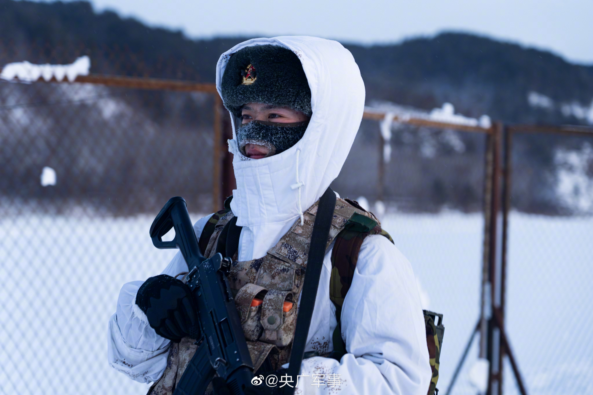 45℃极寒天气!北极哨所的执勤日常 | 极目新闻