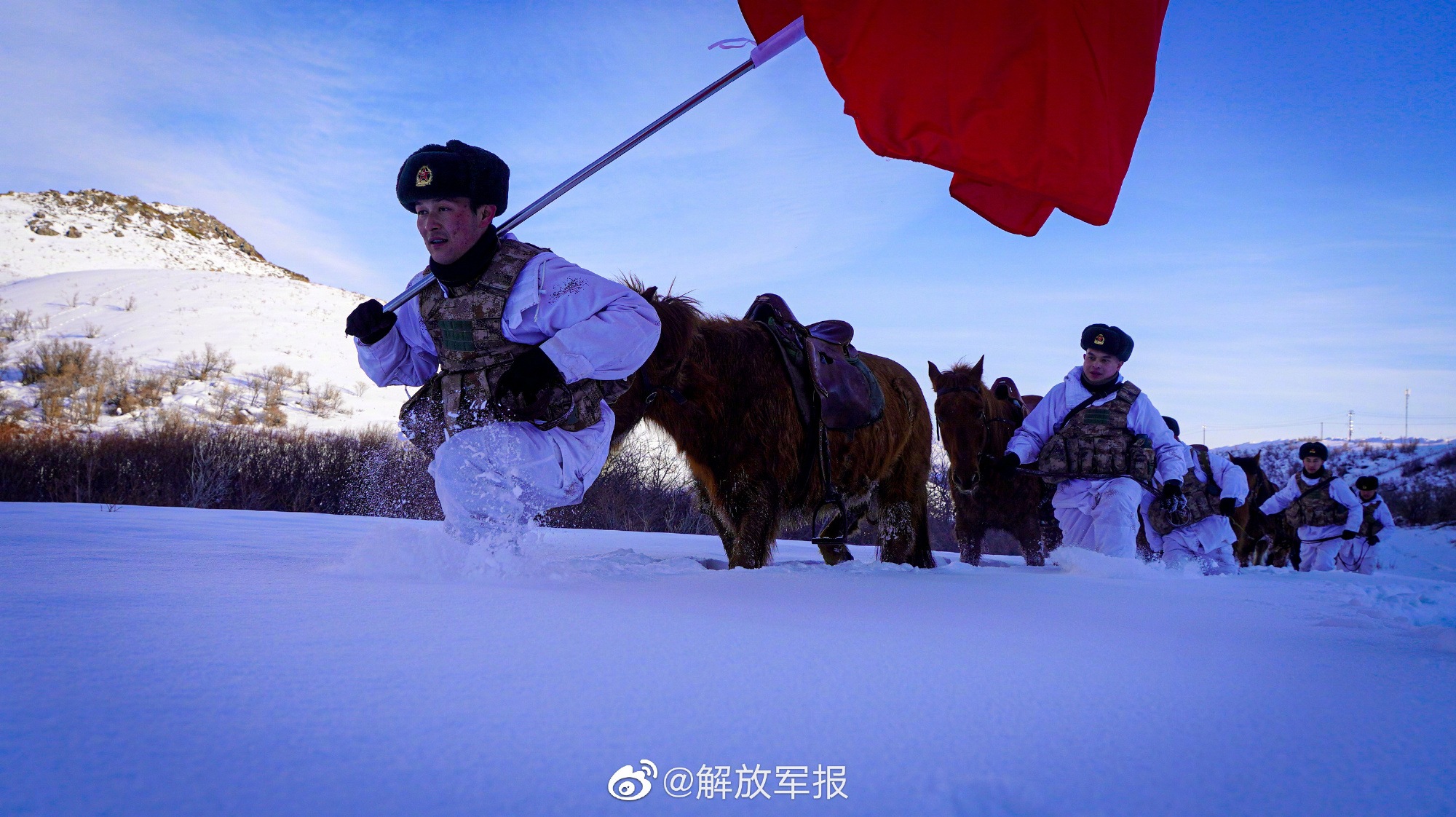 风雪边防军人图片图片