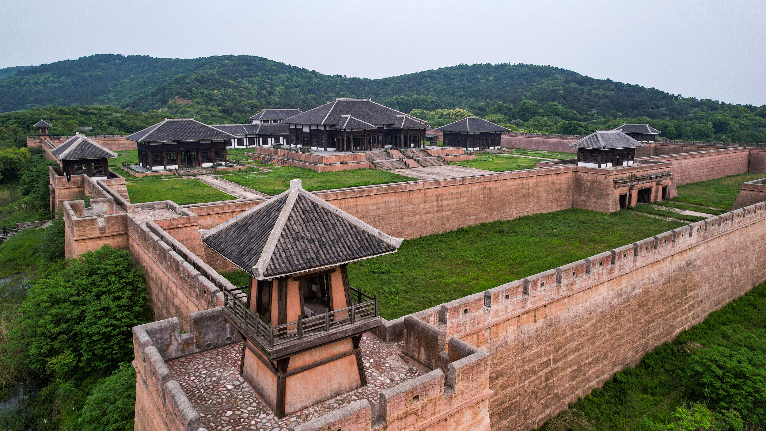 楚国的建筑特点与图片图片