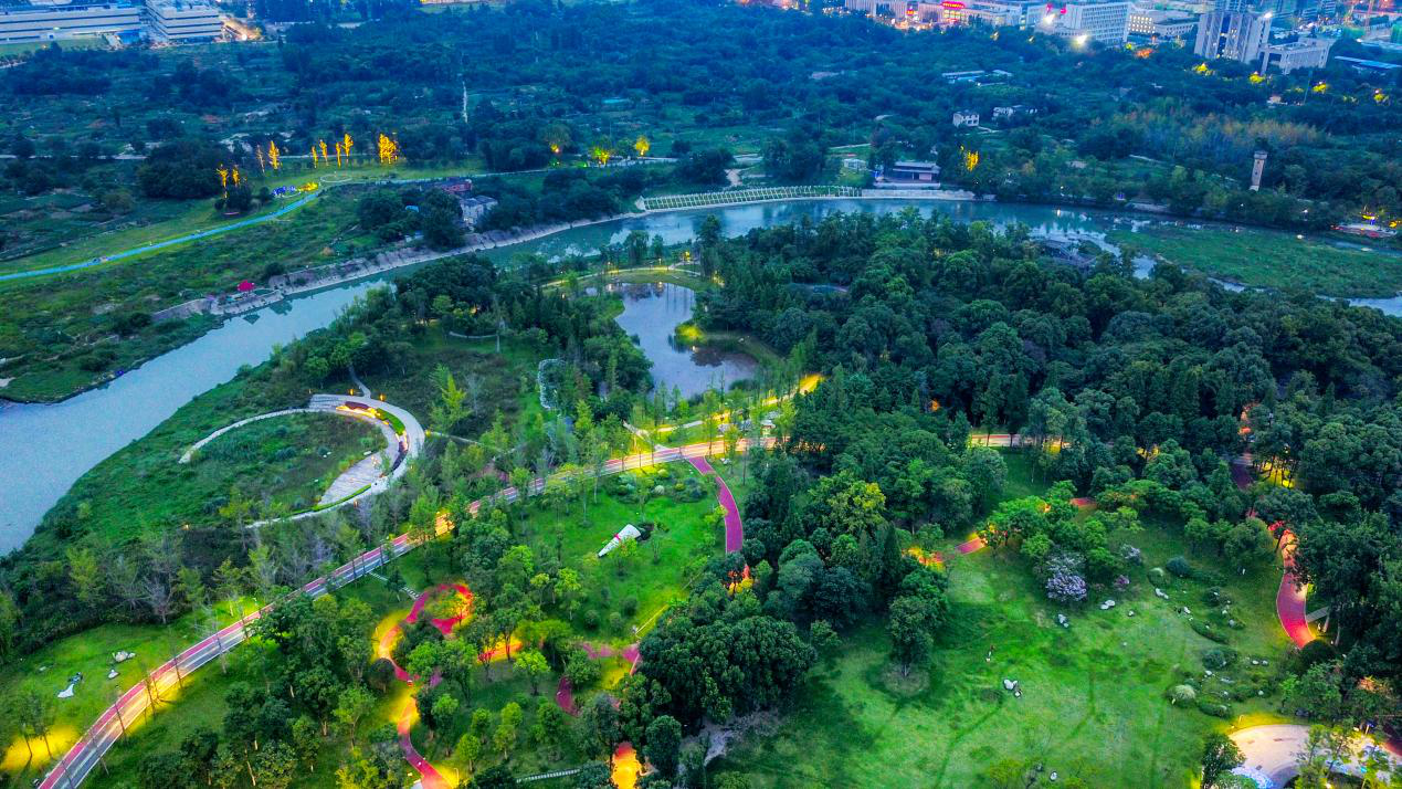 成都市民,"最美公园"邀你投票 | 极目新闻