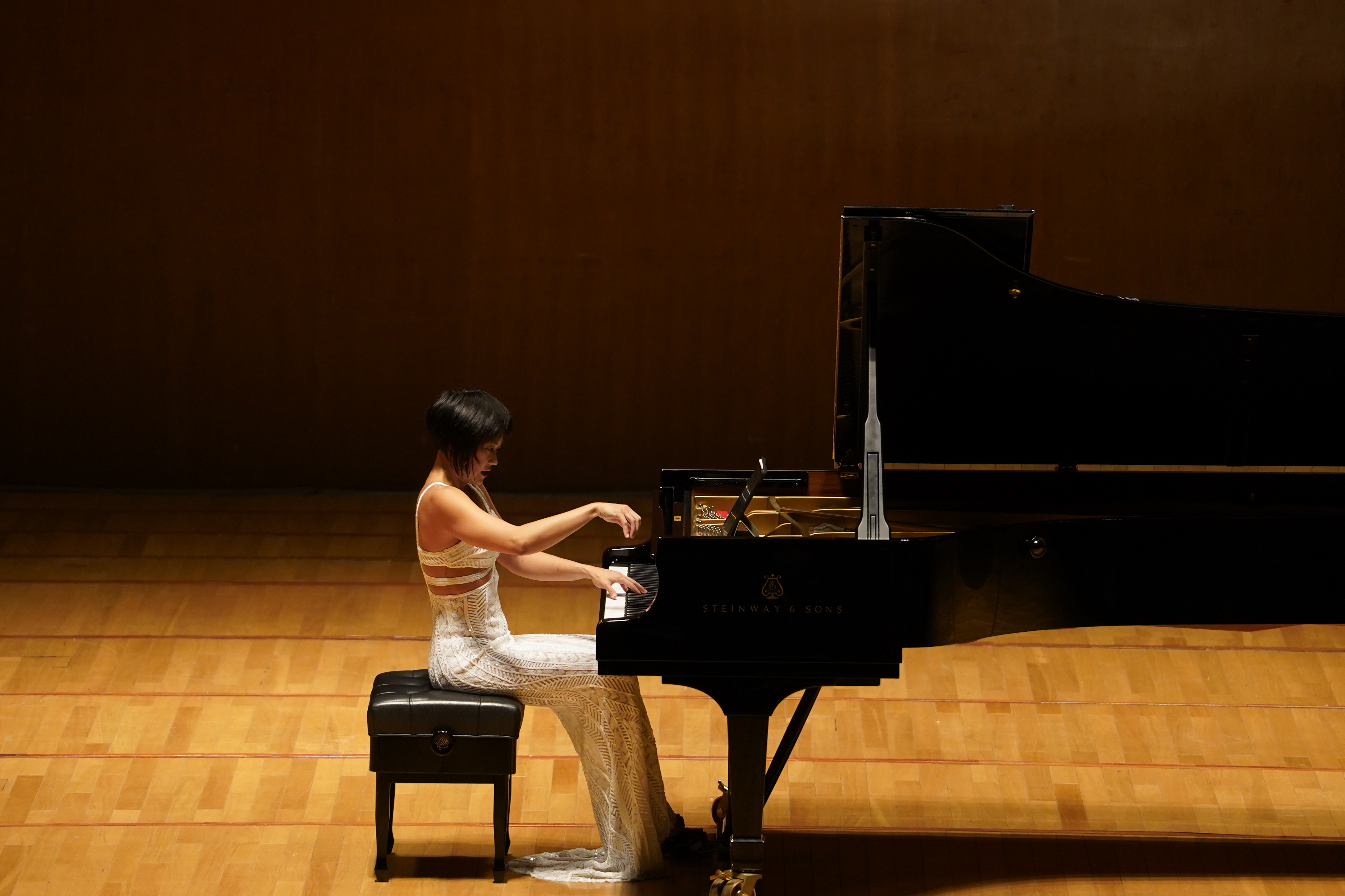 6首返场!王羽佳以小众曲目单赢得乐迷追捧