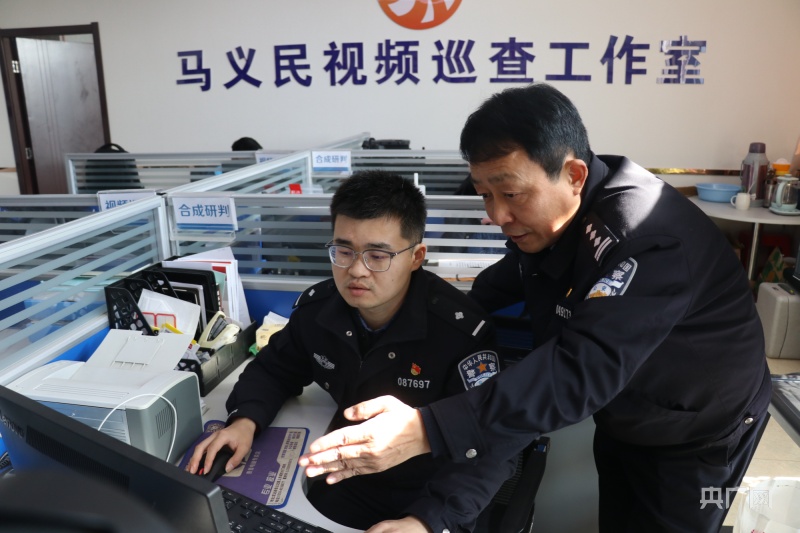 “寻人神探”马义民:助1.3万个失散家庭团圆 | 极目新闻