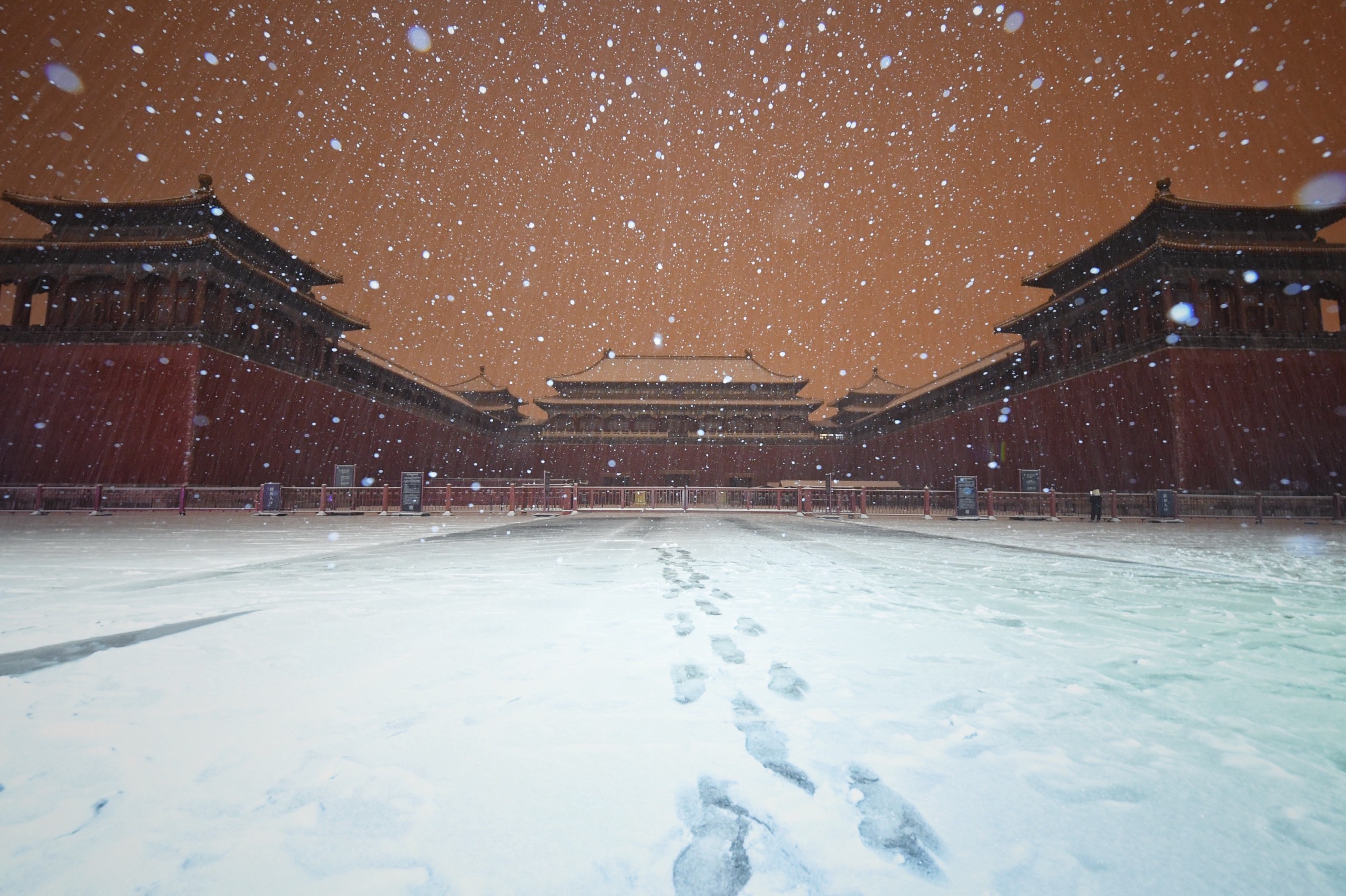 电脑壁纸故宫雪景图片